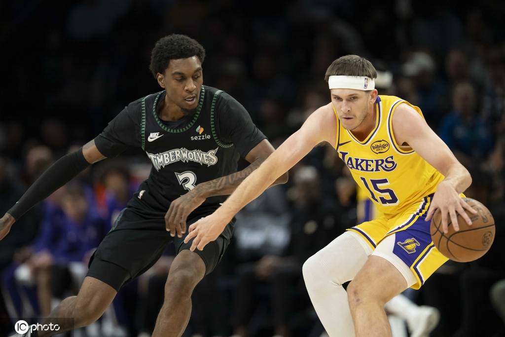 里夫斯砍28+16送压哨绝杀 湖人险胜森林狼