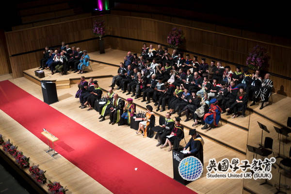 英国创意艺术大学2026年春季入学现已开放申请！