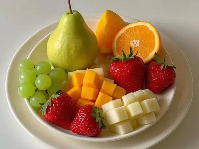 畅优姿：减肥期也能吃水果？这些水果帮你轻松享“瘦”