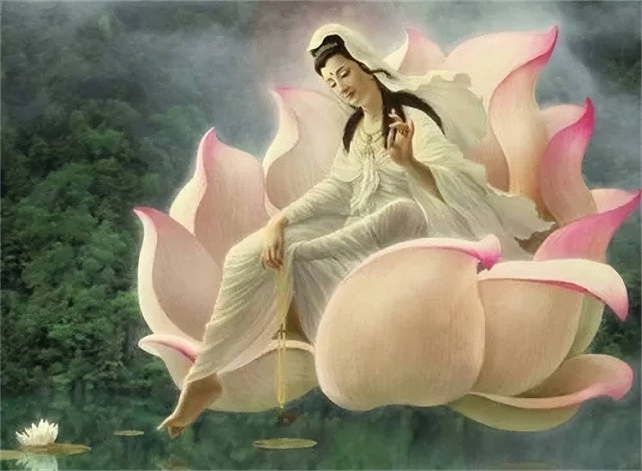 原创            观音为何不屑于成佛？她还有一个身份，如来也得称声“尊者”