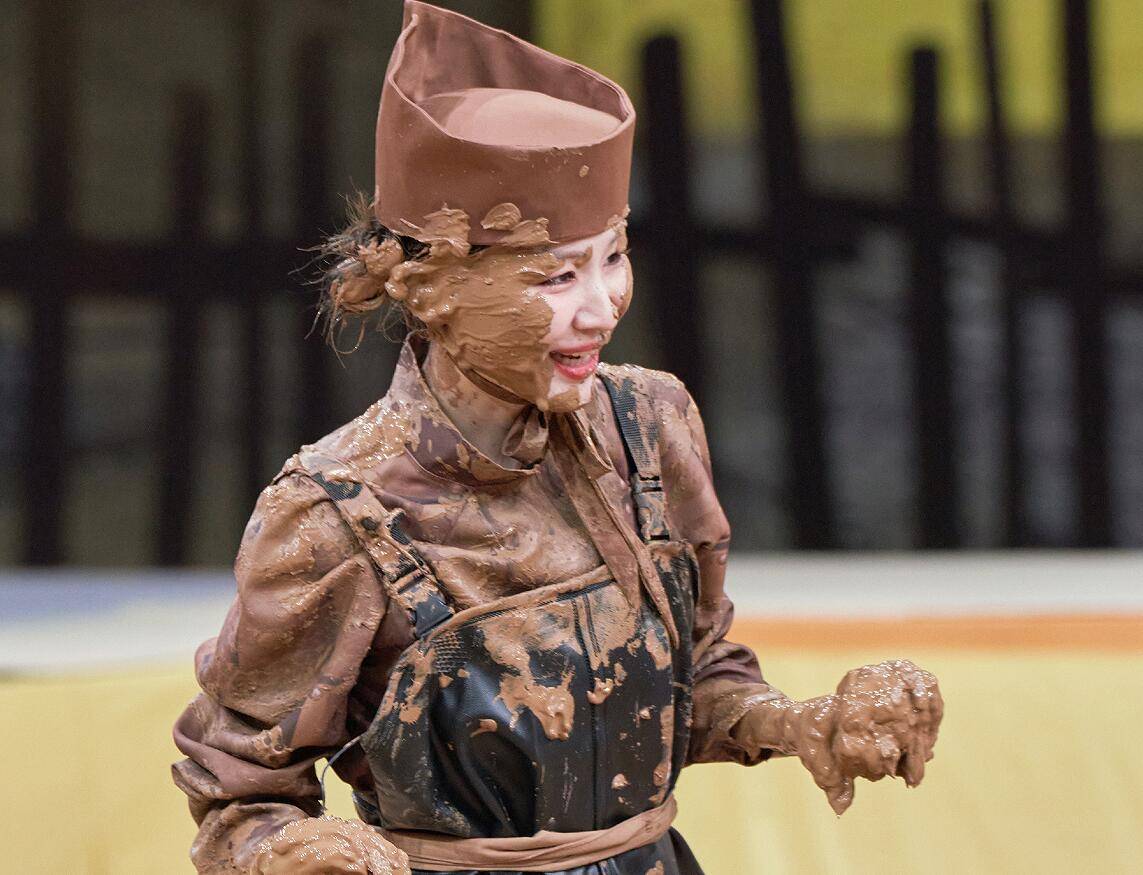 原创            敢开导演玩笑，敢拒绝道德绑架，敢吃里扒外，金靖口碑彻底封神了