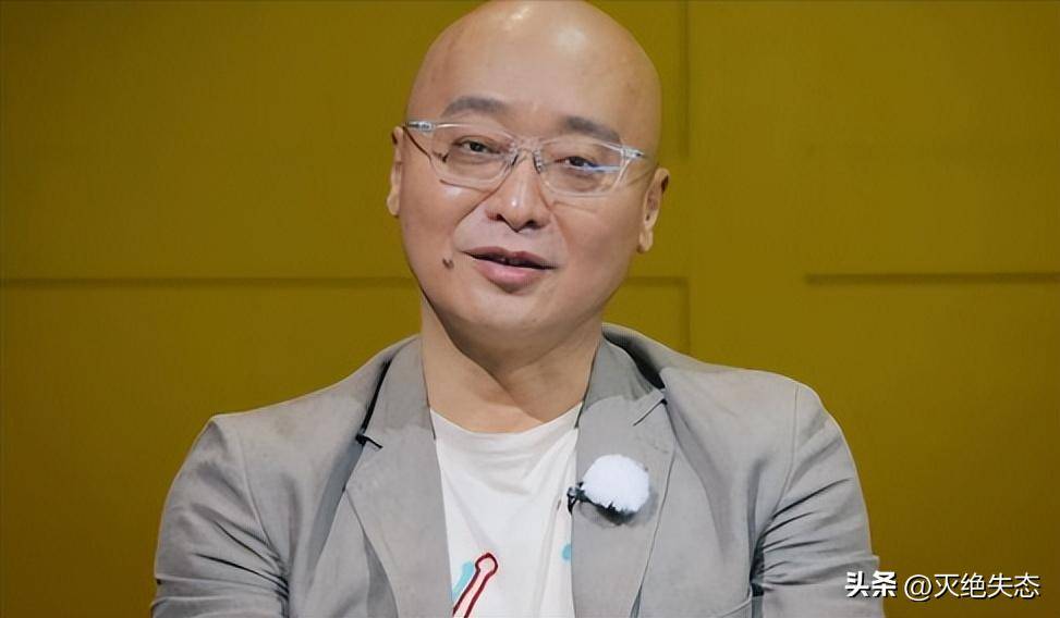 原创            人怕出名猪怕壮！邓莎老公前脚刚上综艺，后脚就被扒出行贿近千万