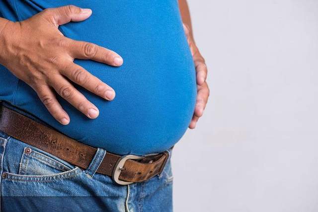 原创            他怎么吃都不胖？我为什么喝凉水都长肉？这都是基础代谢率在作怪