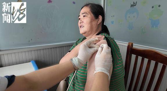 “疫苗三件套”，上海医生建议老年人都要接种！到底是哪三件？