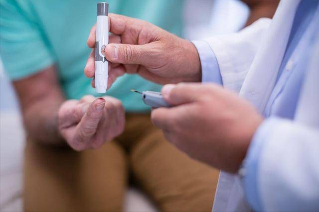 原创            8个不知不觉患上糖尿病的习惯，很多人每天都在重复做