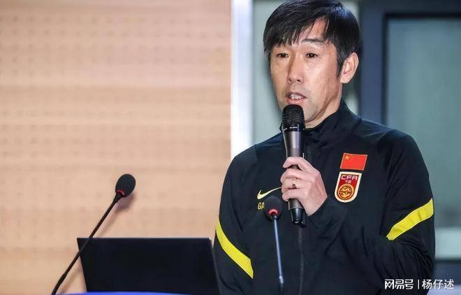 原创            55岁的波兰教头有可能成国足新帅！曾带队击败沙特，引发热议