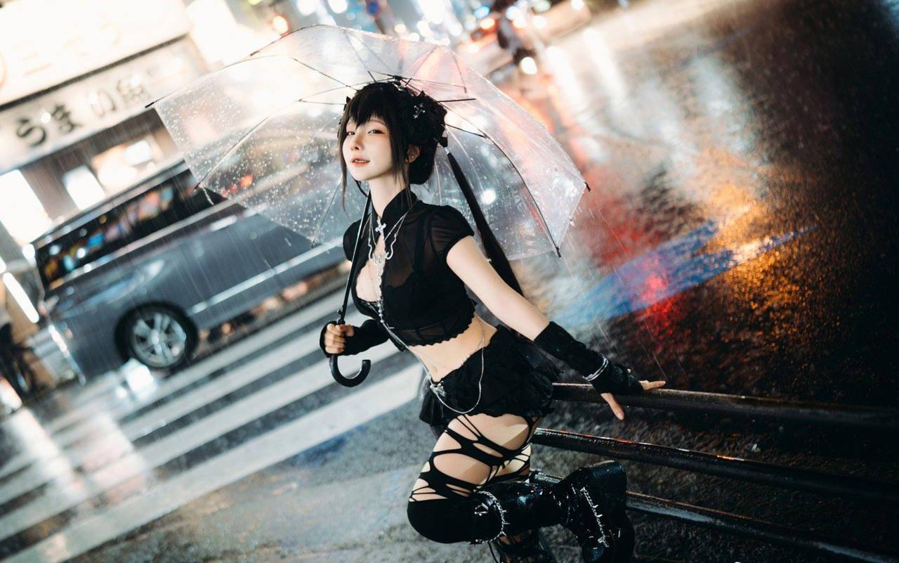 《夜行》少女写真