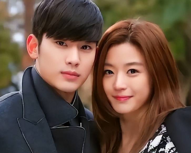 原创            前有金秀贤“与未成年人恋爱”塌房，后有全智贤新剧辱华，限死吧