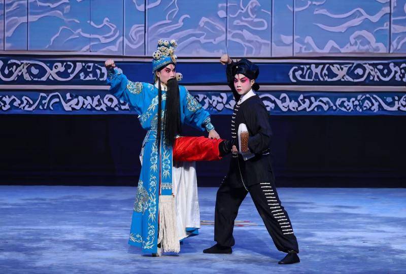 多国艺术家、学者齐聚第三届“中外戏剧交流与合作论坛”