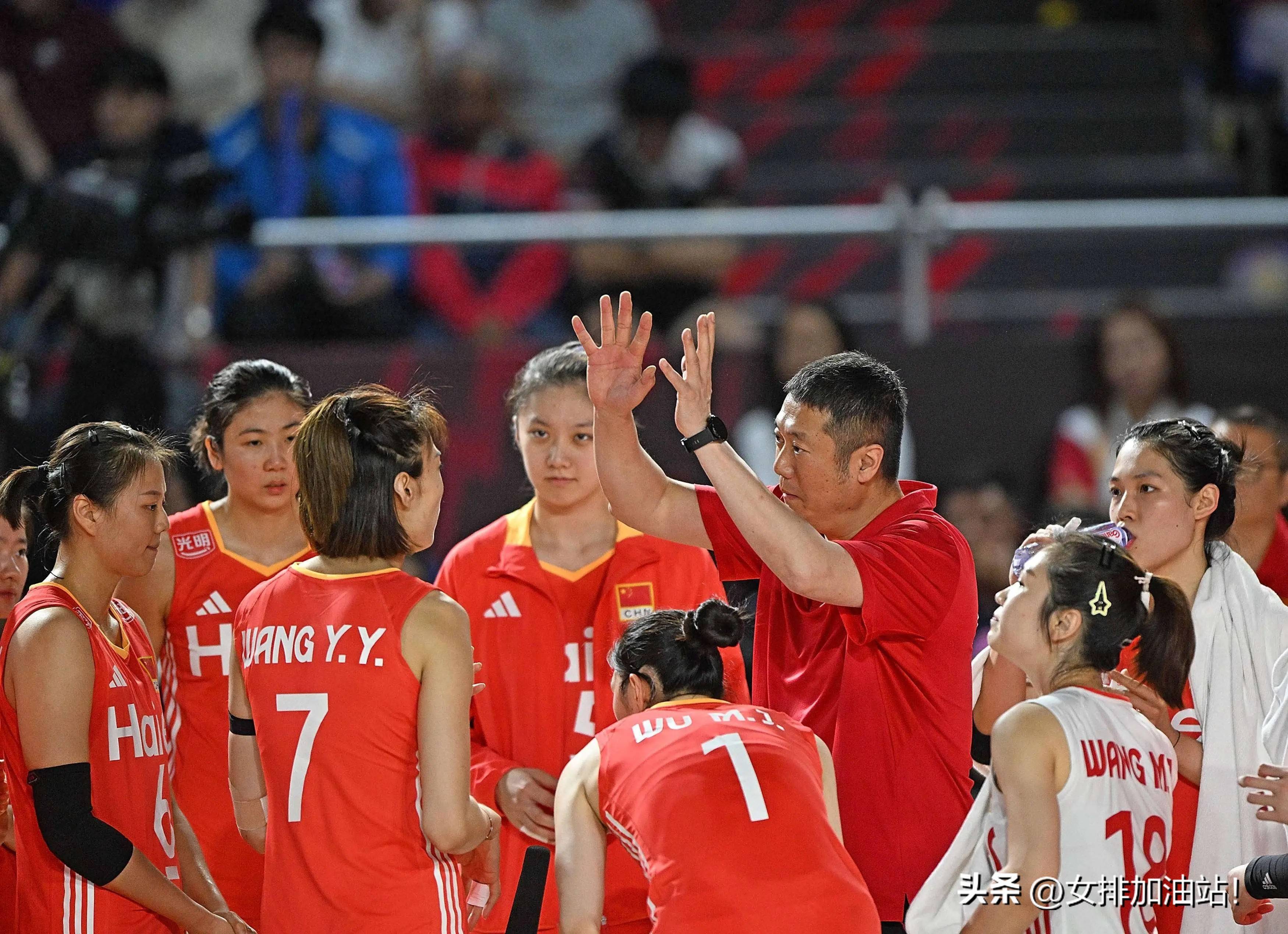 原创            中国女排新鲜事，国家队为排超联赛让路，赵勇没有话语权