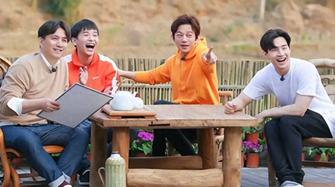 原创            《向往的生活8》彻底“摆烂”！满屏尴尬差评不断，他成最大败笔