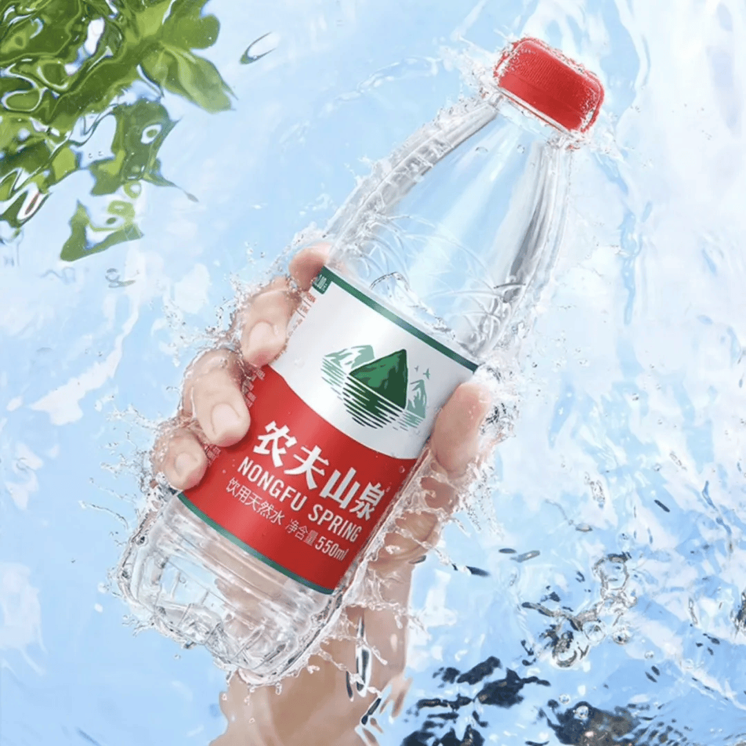 饮用水补充矿物质靠谱吗？《膳食指南》：食物为主，水为辅