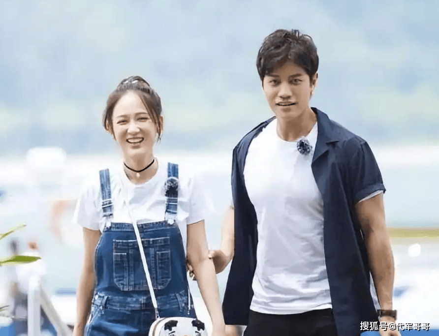 结婚3年后，46岁陈乔恩小9岁富豪老公被曝有私生子，她的回应很无奈