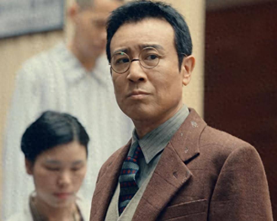 一千多人牺牲结局，无法改写，但于和伟临刑前一个动作，升华全剧