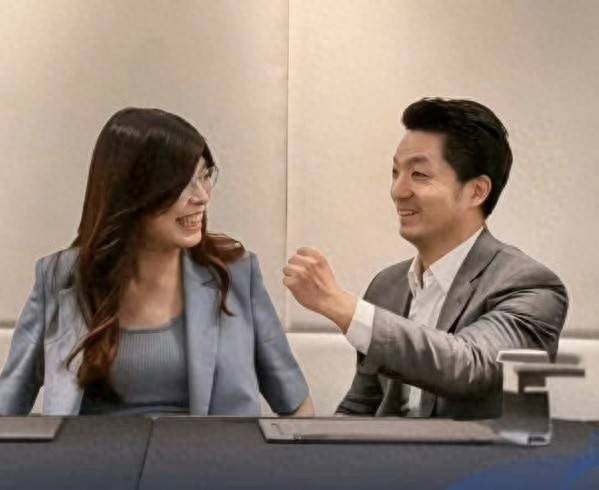 原创            蒋万安见了郑丽文，他其实看人下菜碟，郑丽文还去拜访了马英九