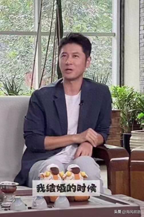 原创            任重官宣娶孙骁骁，跟岳父唠10分钟家常，活成烟火气范本