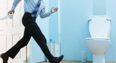 长期久坐，小心职场男性尿痛成职业病！