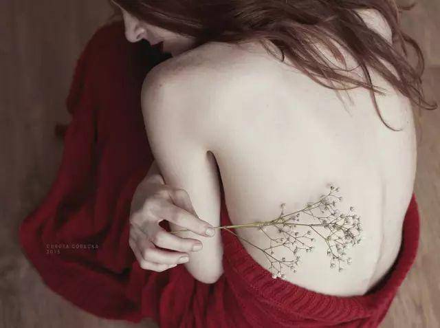 美貌与艺术的碰撞！9位摄影师，哪一位是你的菜