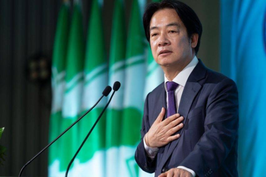 台当局最害怕的事发生！赖清德派人赴韩，想见特朗普，中方精准一记警告，美国考虑弃台？