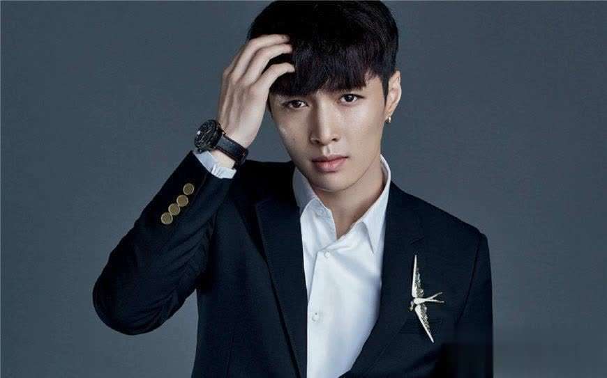 原创            盘点综艺爆红明星：张艺兴从“小绵羊”变“老绵羊”，郑恺意外走红