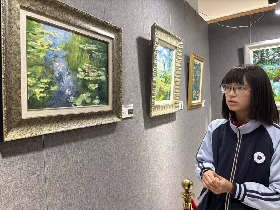 践行“文化赋能生活”，学生油画展亮相上海书城