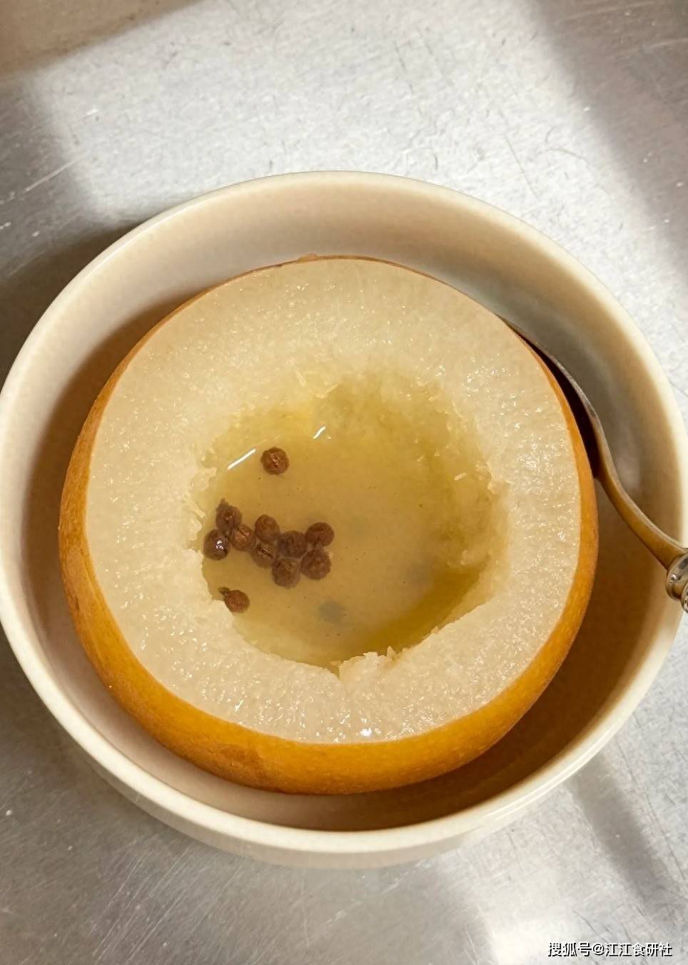 原创            水果中的润肺王！锅里一蒸，痰全化了，喉咙特舒服，做法简单！