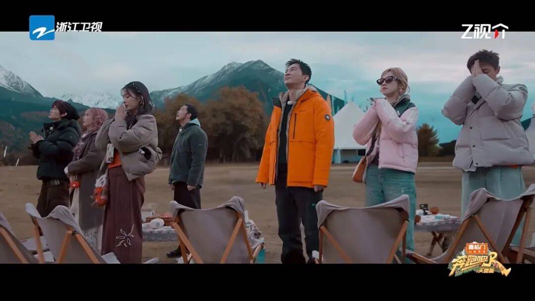 雪山前为你许愿：《奔跑吧》又抬高了综艺价值表达的天花板