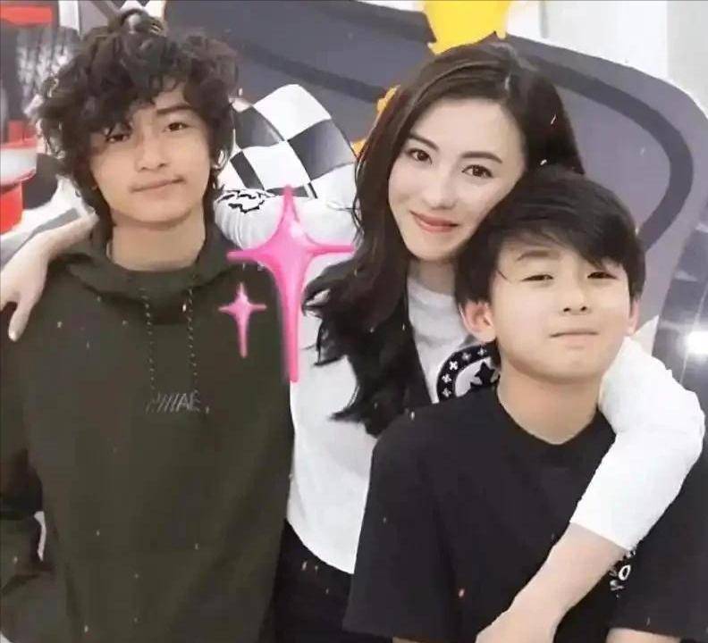 原创            宁静的直觉是对的，和谢霆锋分开14年后，张柏芝如今面相都变了