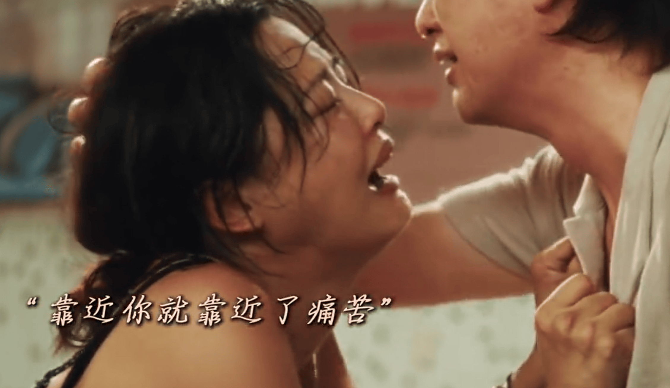 原创            “扯头发”也能影后？辛芷蕾一句反问，把14年的委屈说哭了