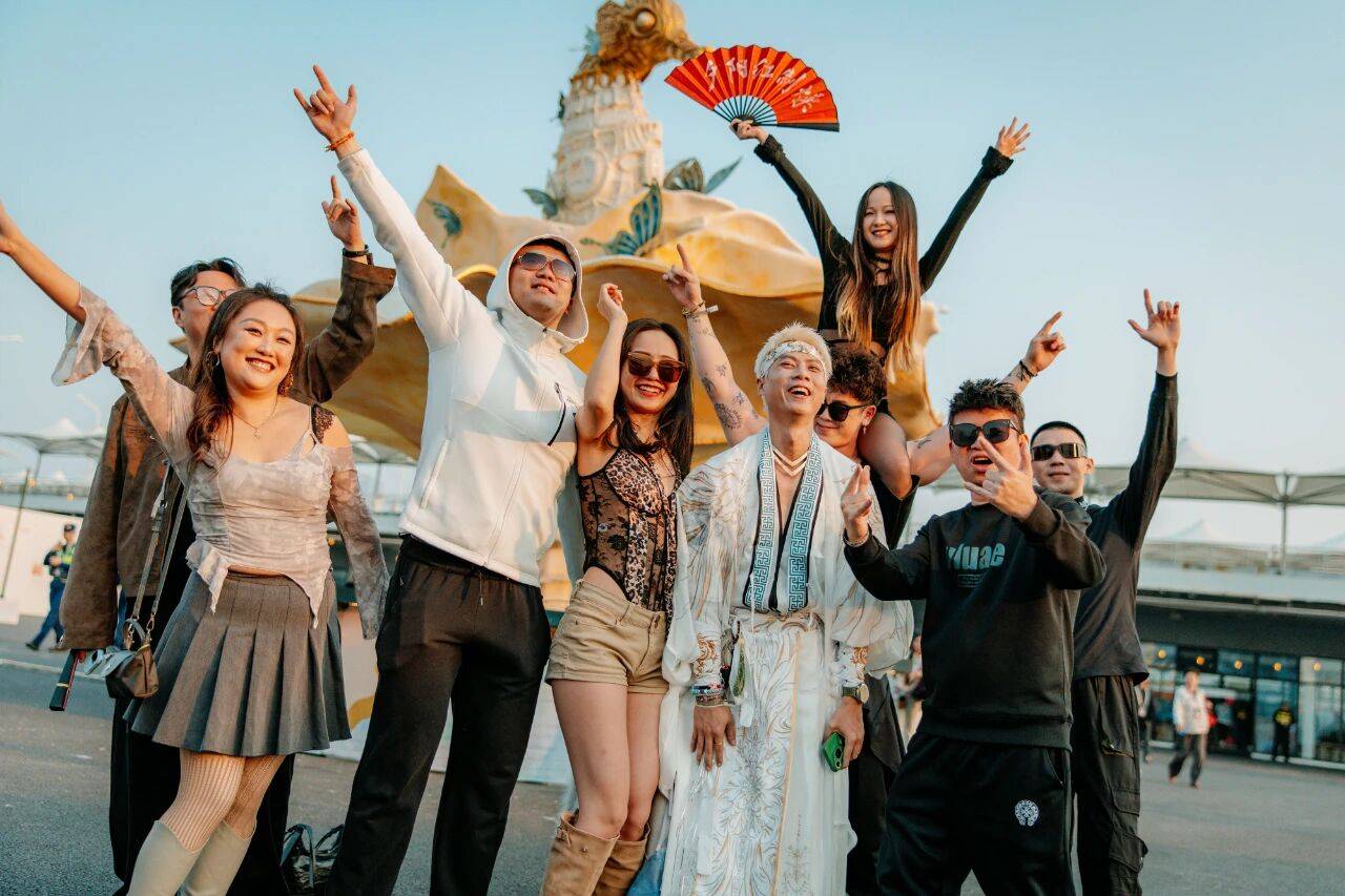 "The Magic of Tomorrowland·室内幻境"魔力绽放上海，奇幻周末震撼上演