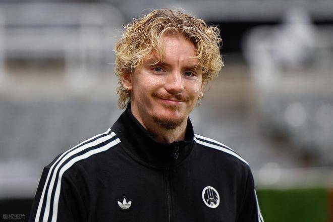 原创            2-0,英超第12掀翻英超第3,热刺出局,无缘英联杯第5轮