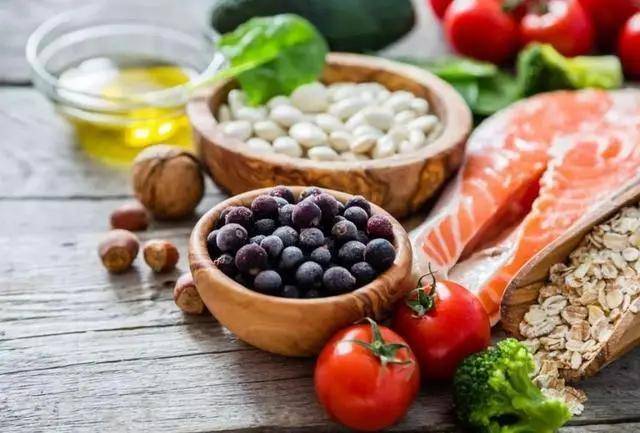 饮食养生有“三忌”，学会食养更重要！错过这篇文章就可惜了