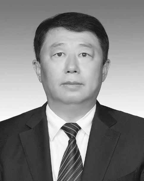 新疆生产建设兵团纪委书记姜新军同志，工作期间突发疾病逝世