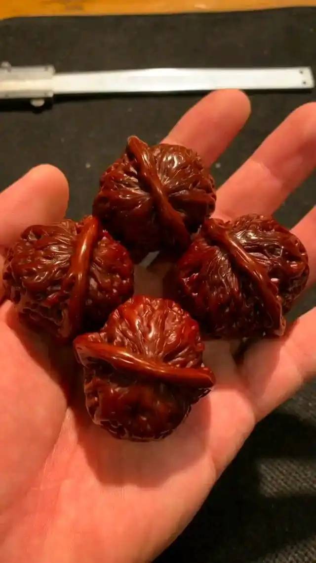 文玩核桃怎么盘容易包浆？这种想法很危险