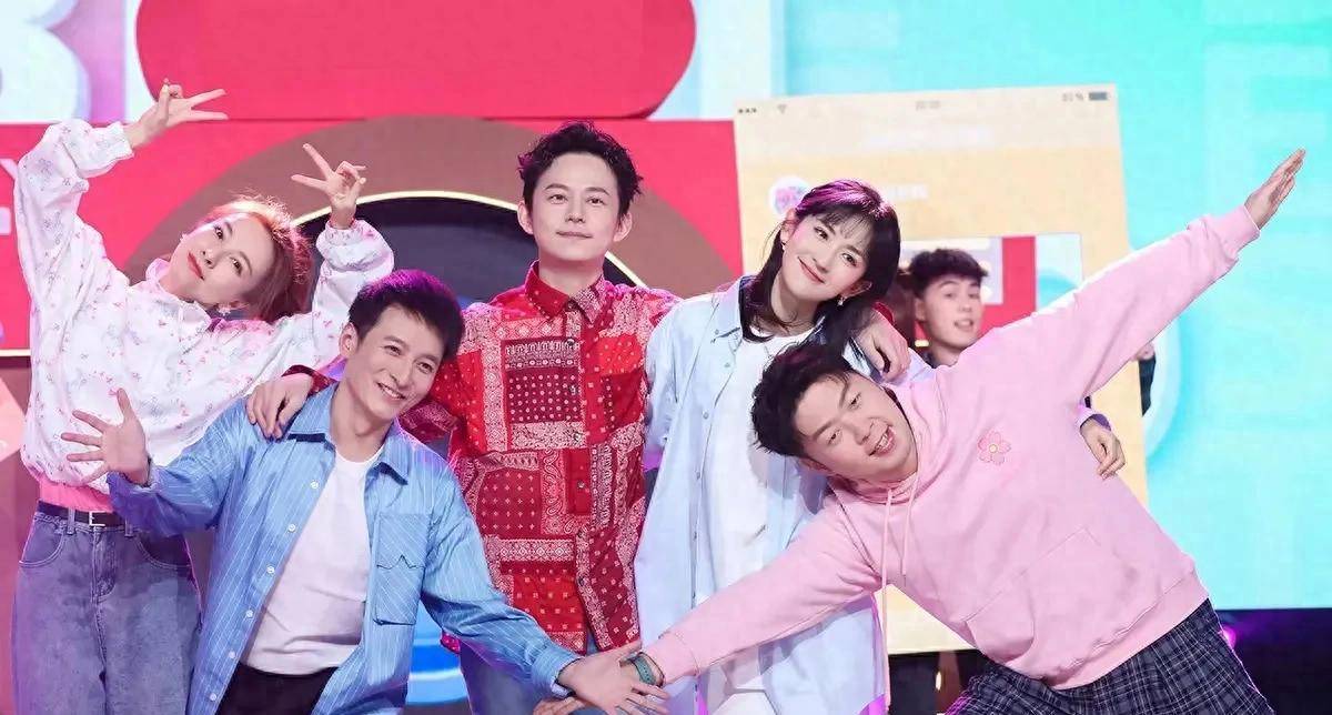 李维嘉为什么会突然回归？以为是何炅暗箱操作，实则是友情的救赎