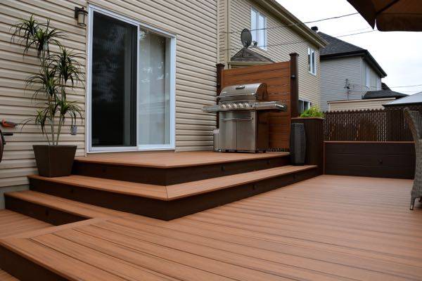 户外生态塑木地板怎么选择，丽耐环保木工厂实力说话