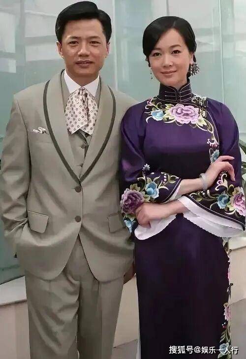 原创            段奕宏的手，左小青的痛：千万次播放量背后，是千万次无声的冒犯