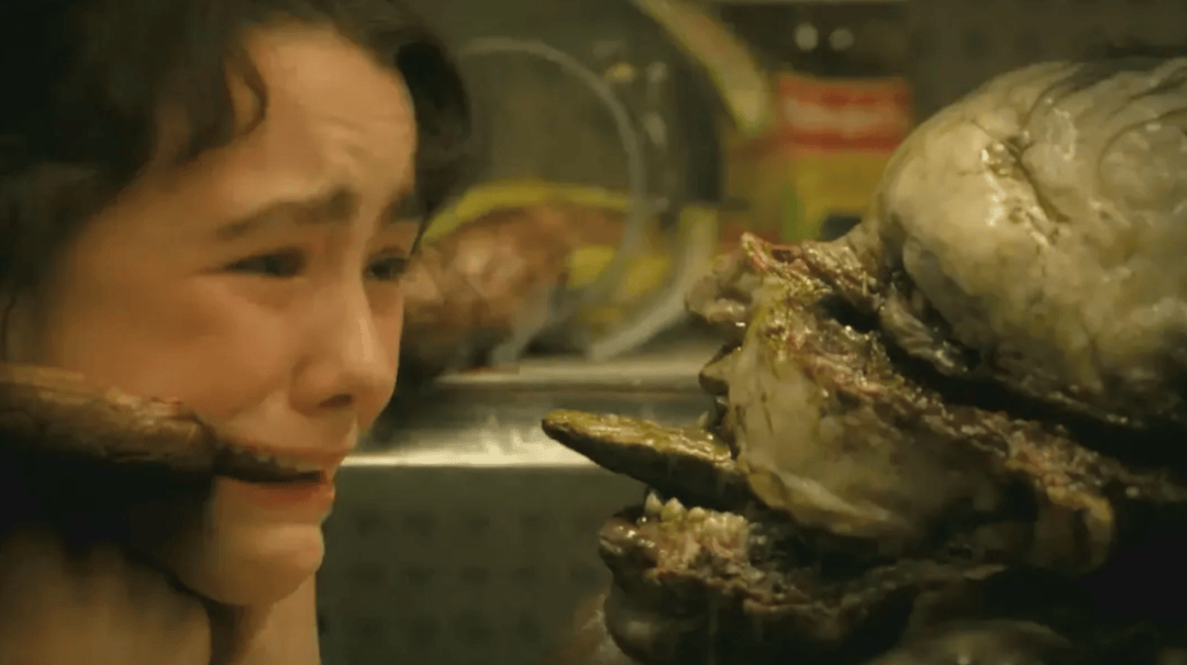 刚播两集就飙到9分，提前预定年度剧王！