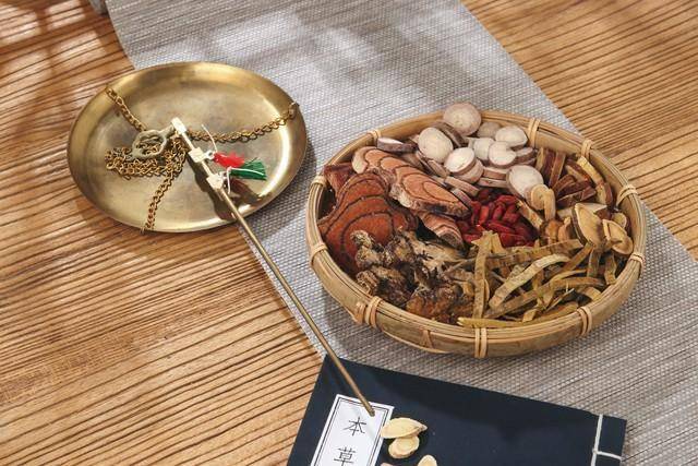 中医3个祛湿化痰神方：二陈汤、平胃散、六君子汤，对症用痰少