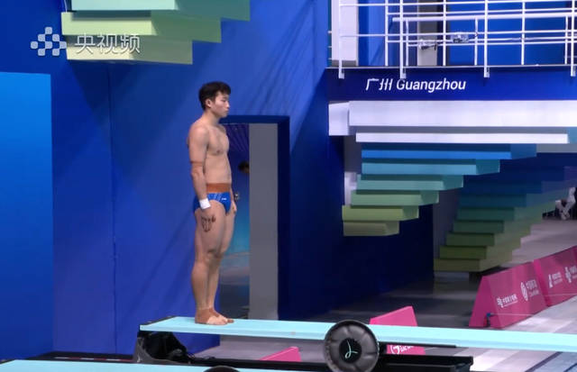 原创            王宗源在男子1米板项目中强势夺金，湖北队包揽金银牌遗憾落空