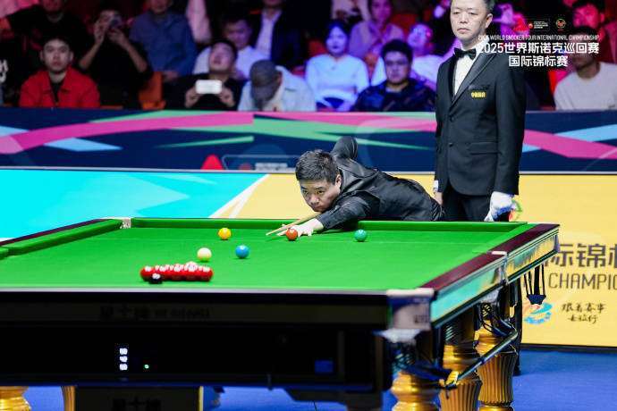 原创            斯诺克国锦赛丨丁俊晖大发神威6比0横扫对手晋级