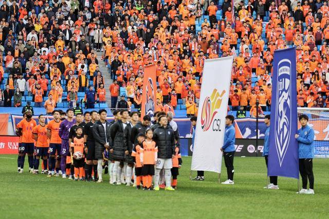 高清大图！青岛海牛1-0武汉三镇，取得保级关键三分