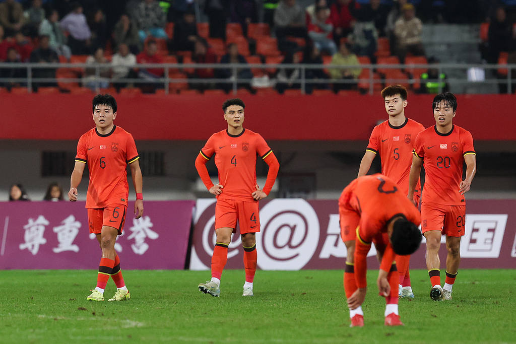 主帅发布会吐槽！U22国足疲劳球员熊猫杯余下两轮或将休整