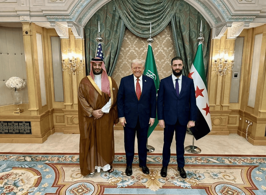 遭中方一票否决后，朱拉尼找上特朗普，美国出手能帮其扭转乾坤？