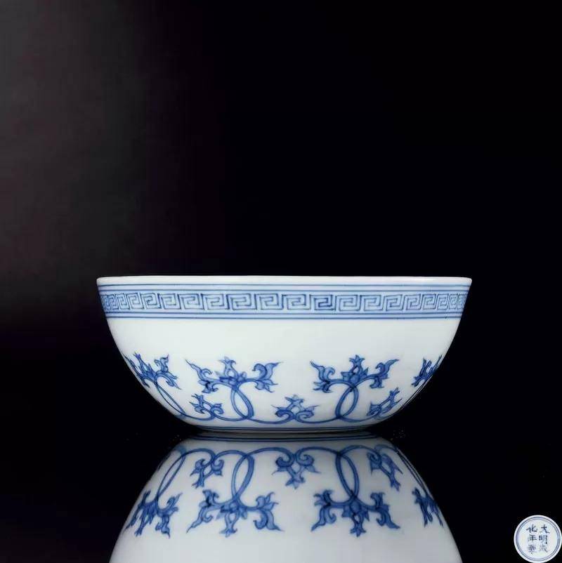 惊！明代成化青花瓷器居然值3800万！