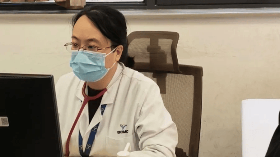 家长注意！爆发式增长，门诊排队！每3个检测就有1个中招，医生紧急提醒→