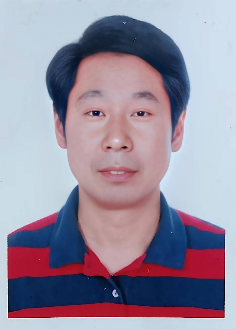 周德华-国家一级书法师