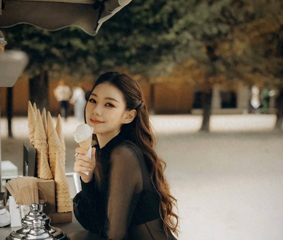 马筱梅怀孕直播被嘲，汪小菲美国店被查封，只有具俊晔深情受好评