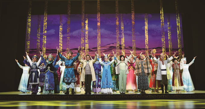 盐城出品现代淮剧《小白杨》精彩亮相2025紫金文化艺术节