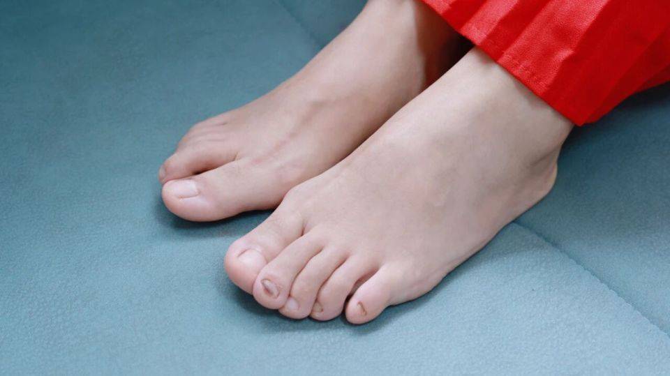 原创            长不长寿，双脚先知！长寿的女人，脚部通常会有这几个共同的特征